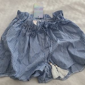 BLUE AND WHITE STRIPED SHORTS